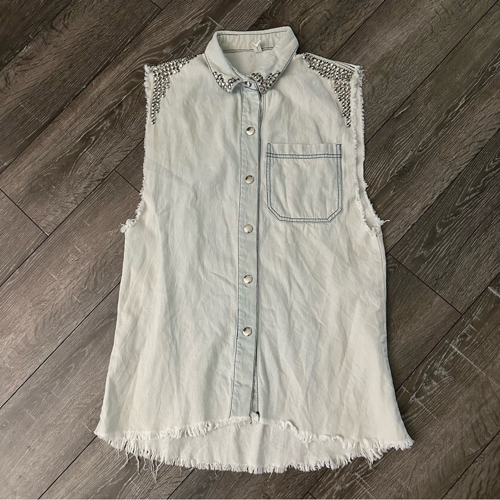 SPELL Lost in Vegas chambray denim button down - Picture 4 of 7